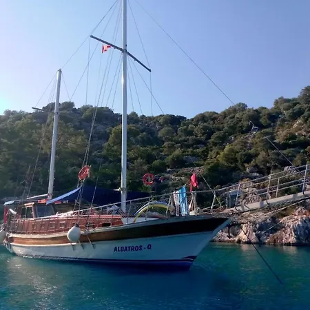 Botel Albatros Q Gulet Kas